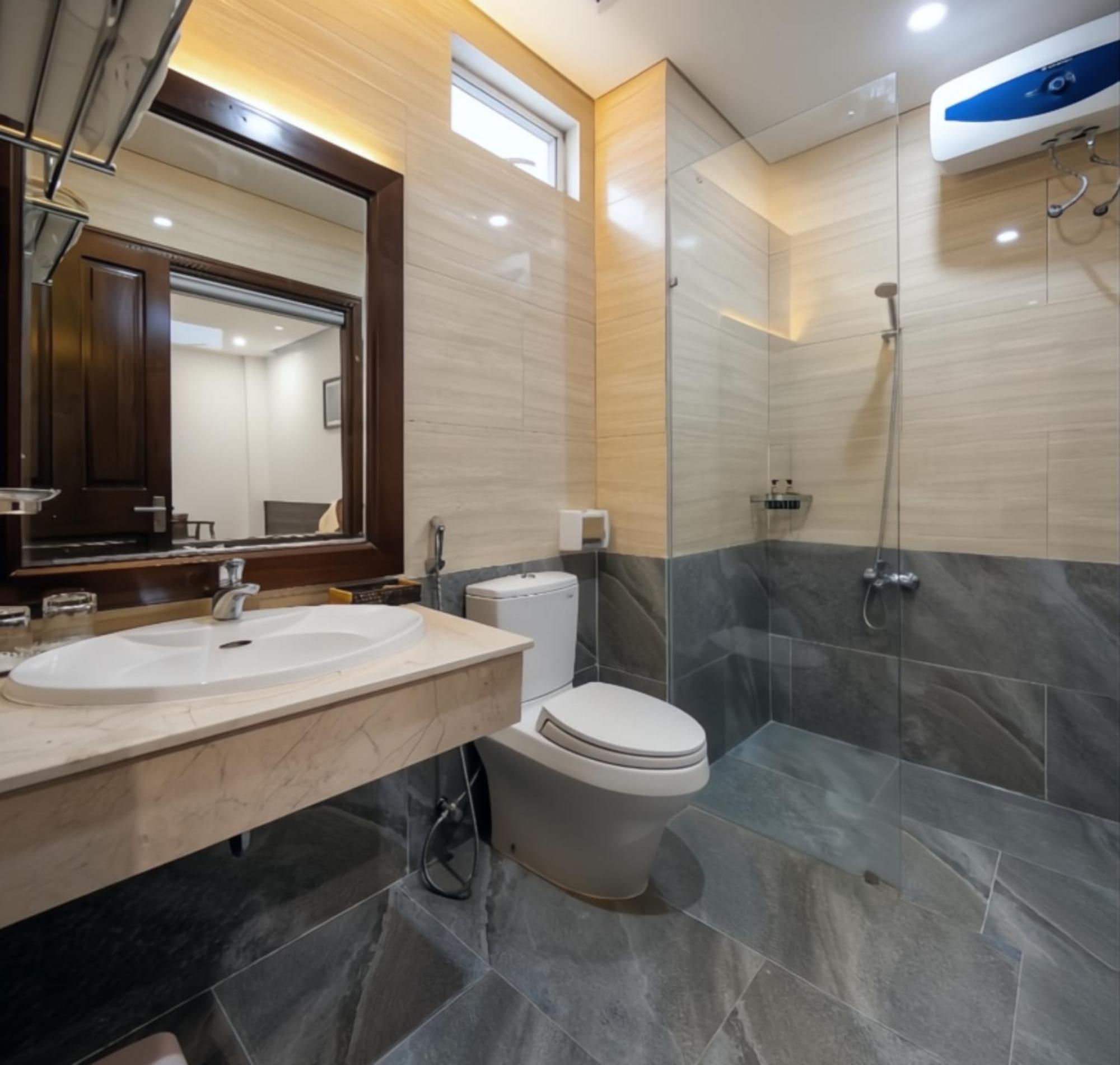 Hoang Linh Riverside Hotel Danang Kamer foto